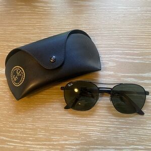 Ray-Ban aviators with black frame